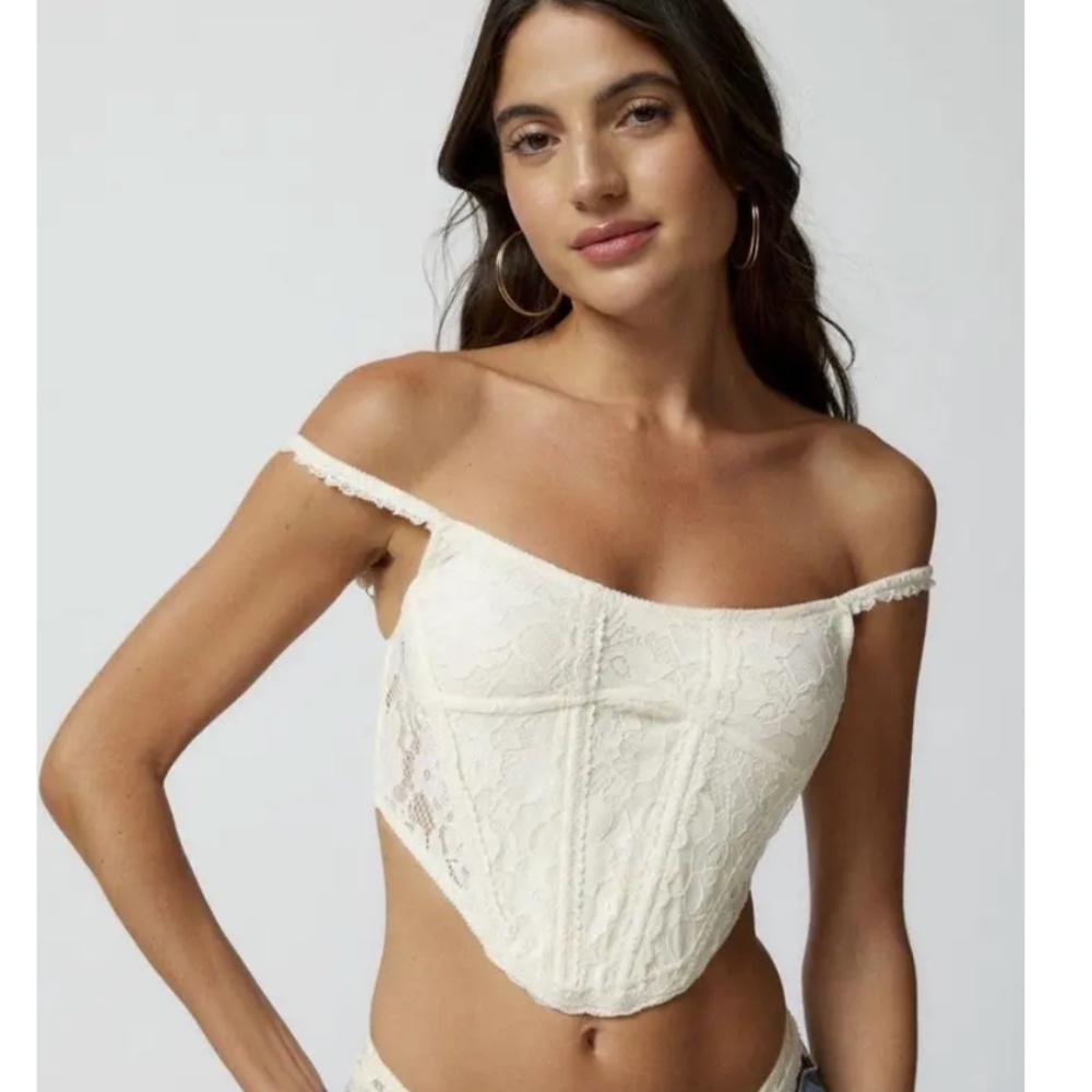 Urban Outfitters Cream Lace Off-Shoulder Crop Top